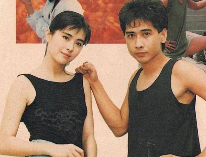 住了16年的王祖贤她的钱都是从何而来凯发K8旗舰厅不工作不拍戏在温哥华(图4)