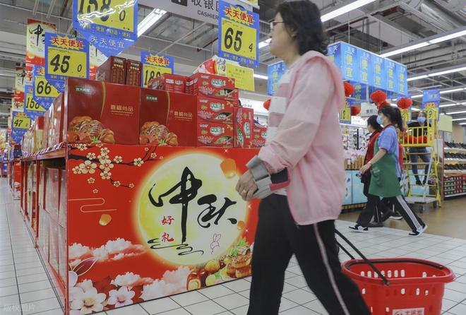 为占一种都能让人崩溃希望你是一个例外凯发k8国际登录老人最可恨的12种行(图8)